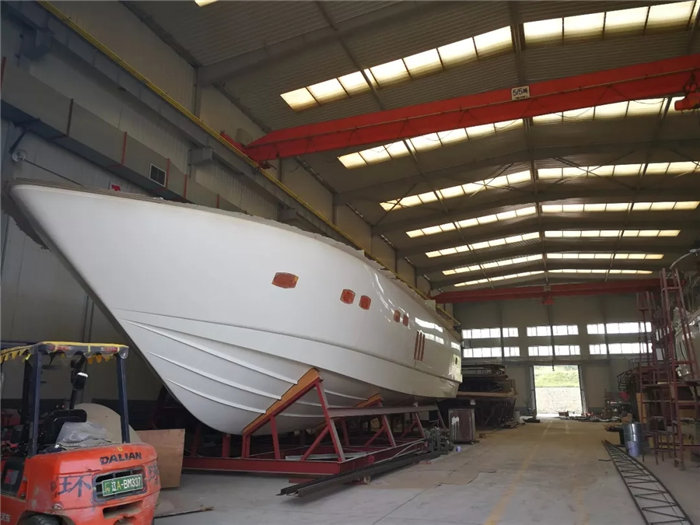 漁船玻璃鋼化必將產(chǎn)生巨大經(jīng)濟(jì)效益,顯著環(huán)境效應(yīng)和良好社會(huì)效果