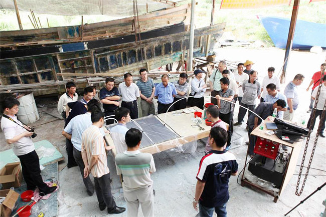 廣東博皓在廣東省陽江市東平鎮舉辦了玻璃鋼漁船圖紙審查及模板制作經驗交流會，并提供&ldquo;真空導入&rdquo;現場演示    -2